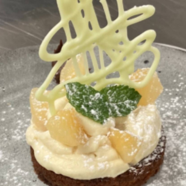 REPAS À DOMICILE - Aux Vieux Arceaux - restaurant MERCUER - Ucel restaurant - Restaurant Ardèche