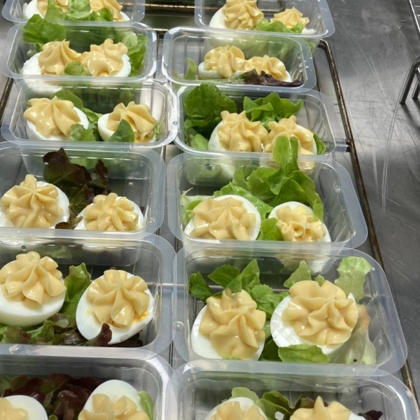 REPAS À DOMICILE - Aux Vieux Arceaux - restaurant MERCUER - Ucel restaurant - les meilleurs restaurant de MERCUER