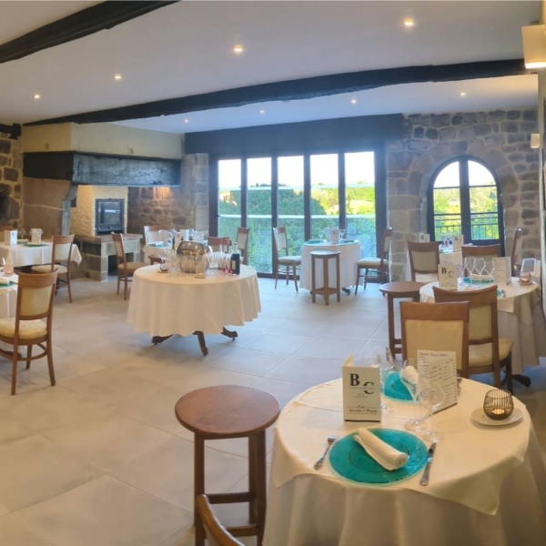 Aux Vieux Arceaux - restaurant MERCUER - bien manger MERCUER